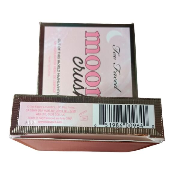 Too Faced Moon Crush Out of This World Highlighter Shooting Star New with Box - Picture 5 of 12